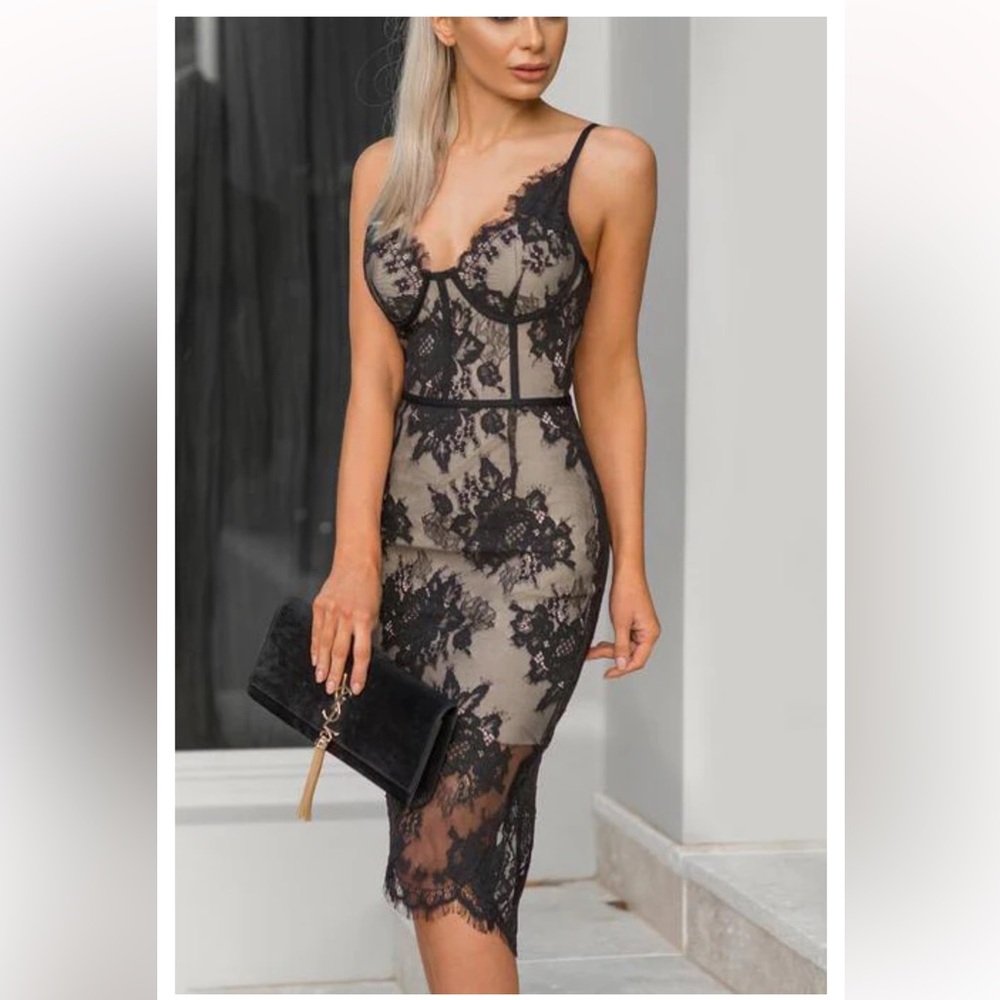 Elegant Black Lace Dress